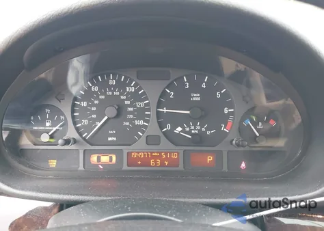 2005 BMW 325I из США, поврежденный, VIN WBAET37425NJ87367